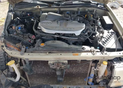 2002 Infiniti Qx4 Luxury from USA, damaged, VIN JNRDR09Y62W251203